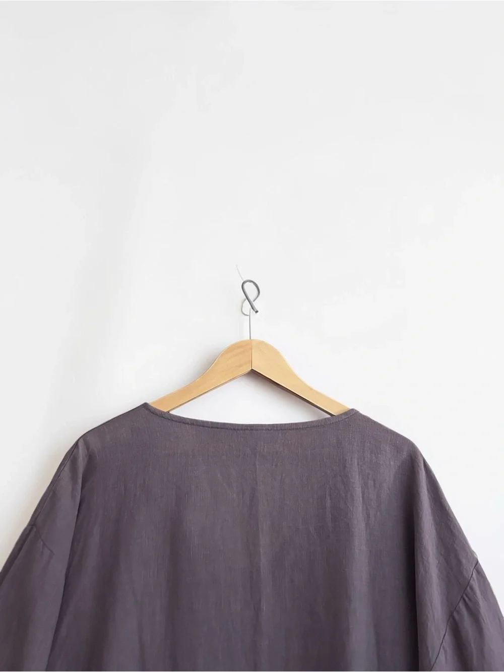 Bryn Walker 100% Linen V-Neck Tunic Top Large Dusty Lavender Made USA